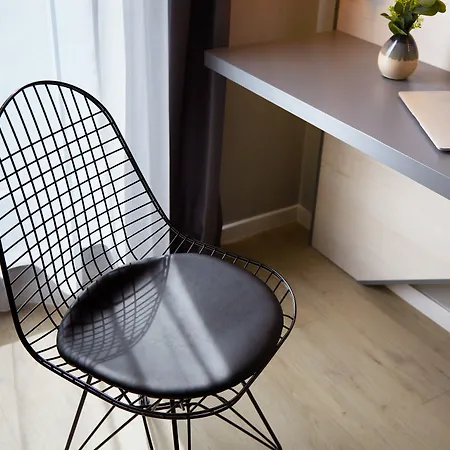 Hotel - The Niu, Hub Messe By Ihg