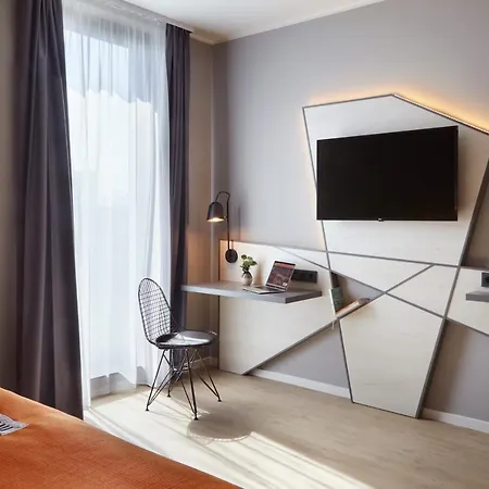 - The Niu, Hub Messe By Ihg Hotel Dusseldorf