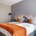 - The Niu, Hub Messe By Ihg Дюссельдорф