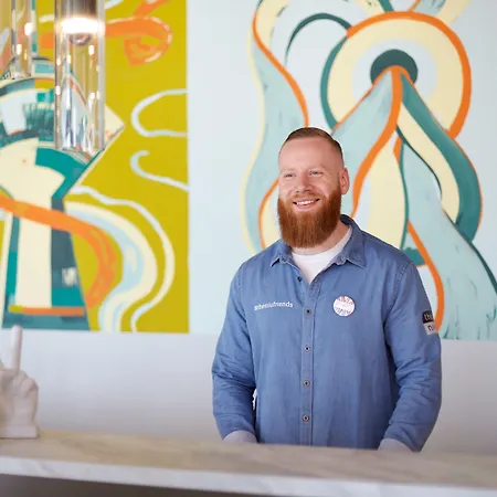 - The Niu, Hub Messe By Ihg Hotel Düsseldorf