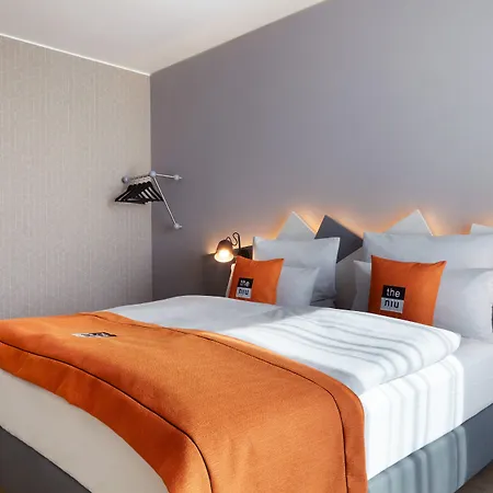 - The Niu, Hub Messe By Ihg Hotel Dusseldorf