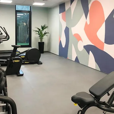 酒店 - The Niu, Hub Messe By Ihg