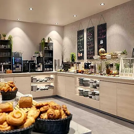- The Niu, Hub Messe By Ihg 3* דיסלדורף