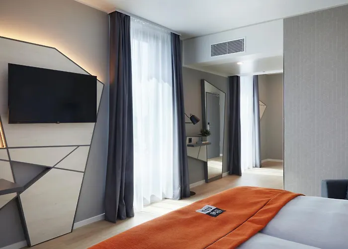 - The Niu, Hub Messe By Ihg