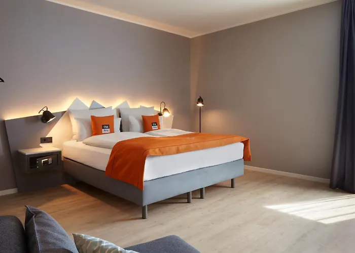 - The Niu, Hub Messe By Ihg Hotel