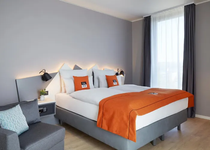 Hotel - The Niu, Hub Messe By Ihg