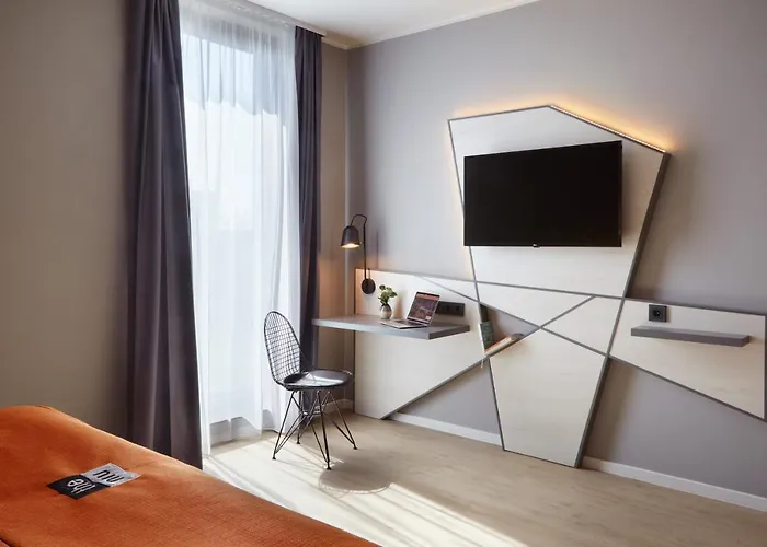 - The Niu, Hub Messe By Ihg Hotel Düsseldorf