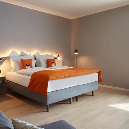 - The Niu, Hub Messe By Ihg Hotell