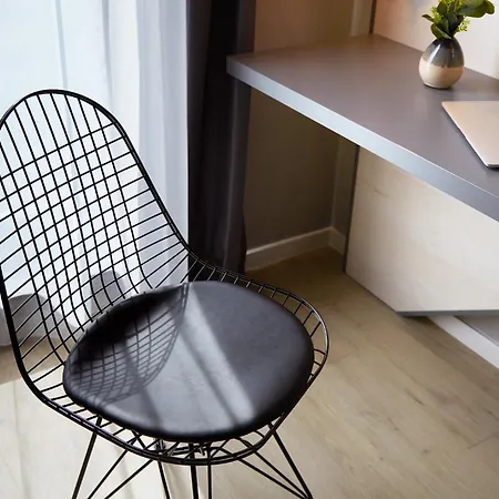 Hotell - The Niu, Hub Messe By Ihg