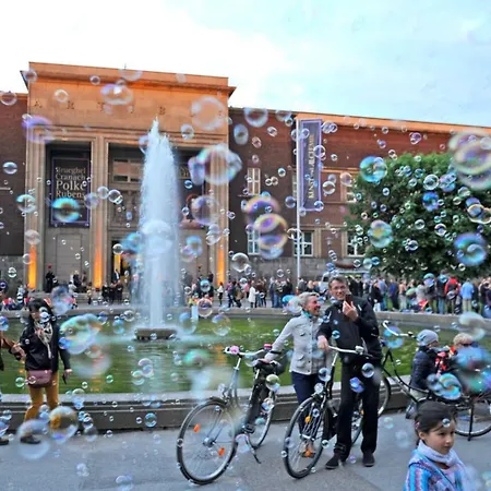 Hotell - The Niu, Hub Messe By Ihg 3*