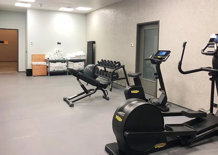 - The Niu, Hub Messe By Ihg Hotel Dusseldorf